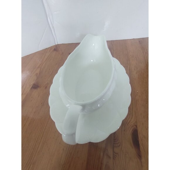 Coalport Bone China Gravy Boat and Underplate Oceanside Pattern - Picture 3 of 13